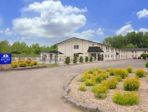 Valued Hotel Madison