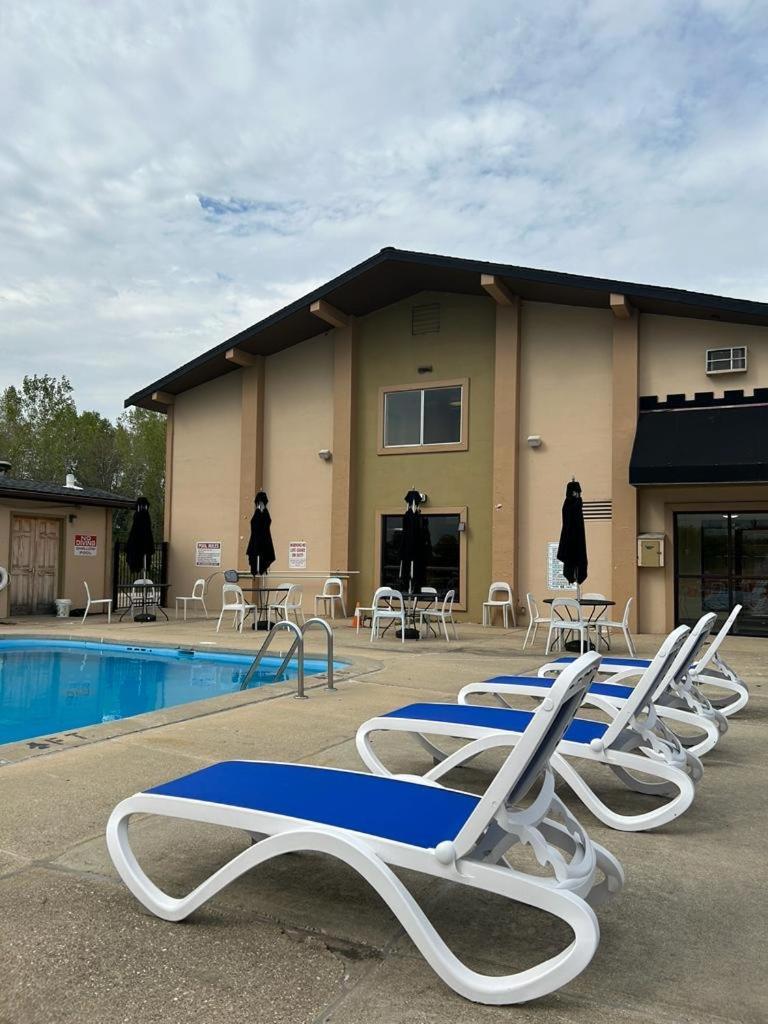 Valued Hotel Madison